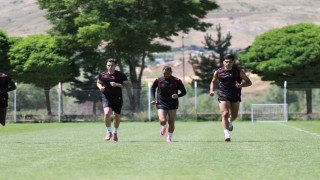 Sivasspor günü çift idmanla tamamladı
