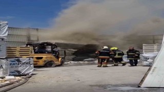 Tarsusta depo yangını