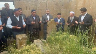 Tekman Kaymakamı Demirkoldan Şeyh Süleyman Efendi Türbesine ziyaret