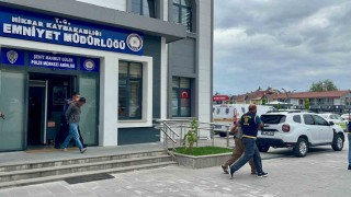 Tokatta lastik hırsızlığı yapan şüpheliler Sivasta yakalandı
