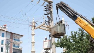 Toroslar EDAŞ, Gaziantepte rekor sıcaklara karşı şebekeyi güçlendiriyor