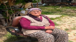 Traktörden düşen kadın hayatını kaybetti