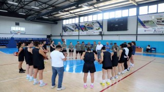 Turgutlu Belediyesi Kadın Basketbol Takımı Süper Lig mesaisine başladı