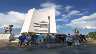 Turist rehberleri Bilecikin tarihi yerlerini gezdi
