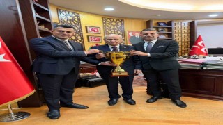 Türk Boks Federasyonundan MHP Genel Başkanı Devlet Bahçeliye ziyaret