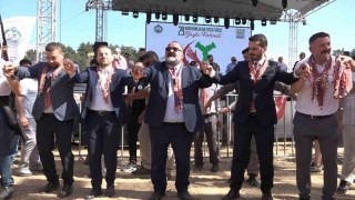 Türkiyenin dört bir yanından gelen Giresunlular Bursada buluştu