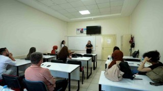 Ücretsiz İngilizce ve Almanca Konuşma Kulübü açıldı