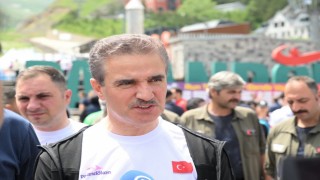 Vali Baruş, Palandökende Run to stars yürüyüşüne katıldı
