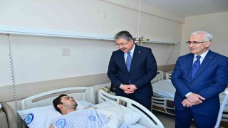 Vali Erdinç Yılmazdan yaralı itfaiyecilere ziyaret