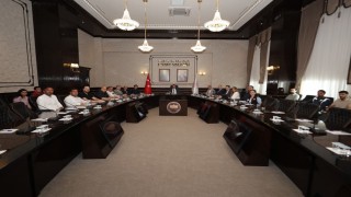 Vali Masatlı başkanlığında Antakya tarihi kent merkezi toplantısı gerçekleştirildi