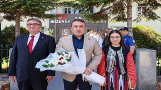 Vali Sözerden Kaymakam Helvacıya iade-i ziyaret