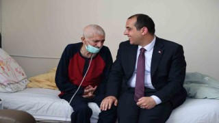 Vali Taşolardan, Tuzluca Şehit ve Gazi Aileleri Derneği Başkanı Türkana geçmiş olsun ziyareti