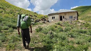 Van'da 25 kilometrelik doğa yürüyüşü Çalyan Gölünde sona erdi