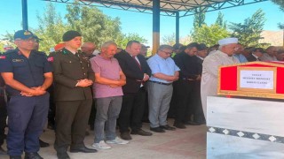 Vefat eden Kıbrıs gazisi toprağa verildi