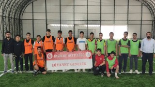 Yaz Kuran kursu öğrencileri futbol turnuvasında buluştu