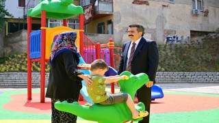 Yıldırımda parklara yaz bakımı