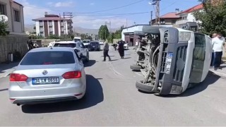 Yüksekovada trafik kazası: 3 yaralı