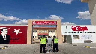 3 yıl kesinleşmiş cezası olan şahıs polisten kaçamadı