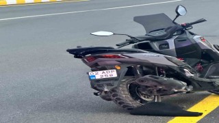 Adıyamanda motosiklet devrildi : 1 yaralı