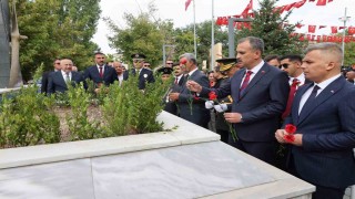Ağrıda Büyük Taarruzun 104üncü yılı coşkuyla kutlandı