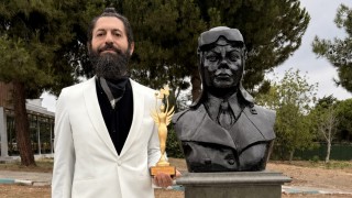 Akif Manaf Sağlık ve Barış Ödülü Sabiha Gökçen’e
