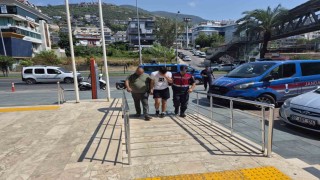 Alanya'da uyuşturucu operasyonu: 2 şüpheli tutuklandı