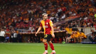 Aleksey Batrakov, sarı-kırmızılı formayla ilk resmi maçına çıktı