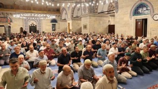 Amasyada Mevlid Kandilinde eller semaya açıldı
