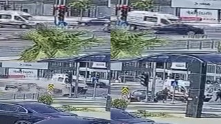 Ambulans ile otomobil çarpıştı: 3ü sağlık çalışanı 5 yaralı