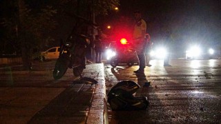 Antalyada feci kaza: Yayaya çarpan motosikletli hayatını kaybetti
