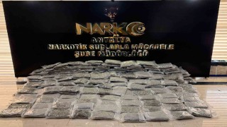 Antalyada uyuşturucu operasyonu: 250 kilogram esrar ele geçirildi