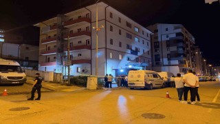 Arsinde otoparktaki araçların üzerine insansız hava aracı düştü