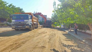 Aydın Büyükşehirden 17 ilçede eş zamanlı yol seferberliği