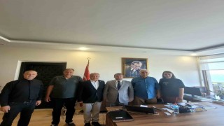 Ayvalık Ticaret Odasından Kaymakam Ömer Çimşite hayırlı olsun ziyareti
