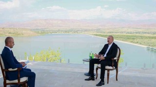 Azerbaycan Cumhurbaşkanı Aliyev: Nahçıvana Ermenistan toprakları üzerinden elektrik hatlarının çekilmesi projesi hazır