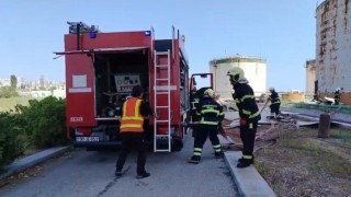 Azerbaycanda petrol tankında çıkan yangına hızlı müdahale