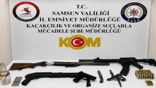 Bafrada ruhsatsız silah operasyonu: 3 gözaltı