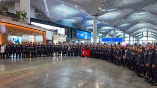 Bakan Bak: Milli sporcularımız ülkemizin tanıtımında da önemli rol üstleniyor