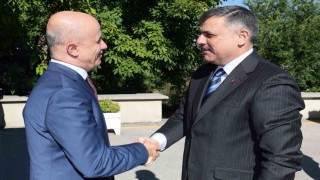 Bakan Çiftçiden YÖK Başkanı Özvara ziyaret