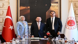 Bakan Gürlek: Bu cinayeti çözmek boynumuzun borcu