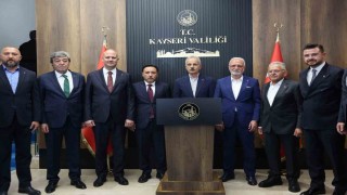 Bakan Uraloğlundan Vali Çiçeke ziyaret