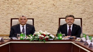 Bakan Yumaklı ile Bakan Bolat Hububat Sektörü İstişare Toplantısı gerçekleştirdi