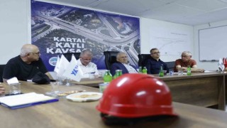 Başkan Büyükkılıç, Kartal Katlı Kavşağında çalışmaları adım adım izliyor