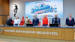 Başkan Büyükkılıç, TEKNOFEST gençliğiyle buluştu: Kayseriyi bilim ve teknolojinin merkezi yapacağız