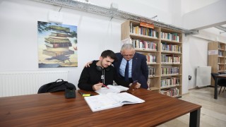 Başkan Büyükkılıçın Okuyan ve Okutan Şehir vizyonu Kayseriyi Türkiyenin zirvesine taşıdı