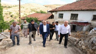 Başkan Sami Er, sel felaketinin yaşandığı Kocaözünü ziyaret etti