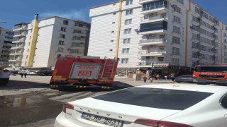 Batman'da iş yeri bacasından yükselen duman paniğe neden oldu