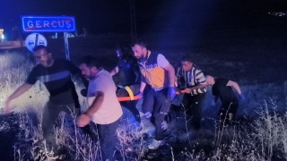 Batmanda pikap tarlaya uçtu: 2 yaralı