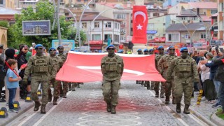 Bayburtta 30 Ağustos Zafer Bayramı coşkuyla kutlandı