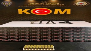 Bayburtta kaçakçılık operasyonu